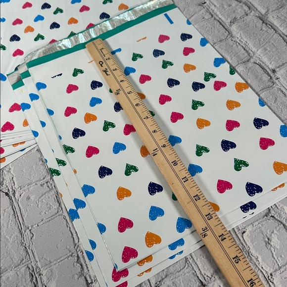 Poly Mailers 50 Pack 10x13 Colorful Hearts Design Pink Blue Orange Green - Picture 7 of 7